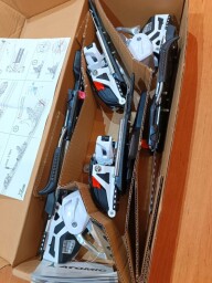 NOVÉ ZJAZDOVÉ SENIORSKÉ RACE VIAZANIE ATOMIC X20 EGA RACE